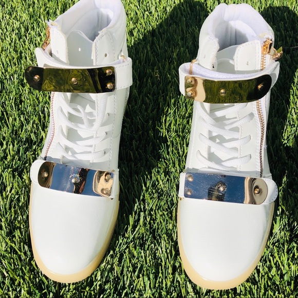 High Top LED Light Up Shoes 11 colors Rechargeable - Picture 5 of 5